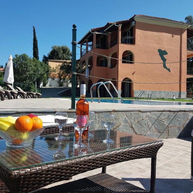 Ziogas Luxury Apartments - Eliza was here