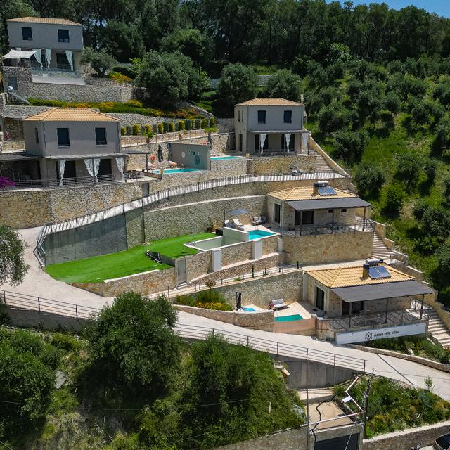 Asaya Hills Villas - Eliza was here