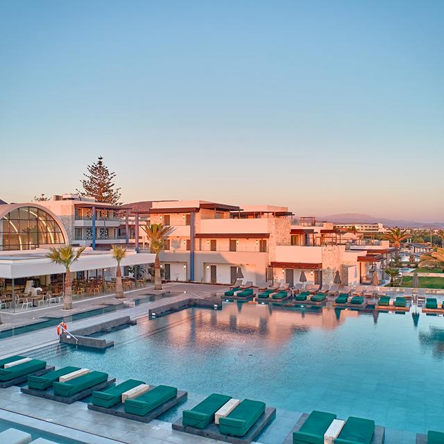 Hotel Paralos Kosta Alimia