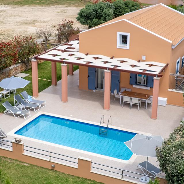 Remetzo Villas - Eliza was here